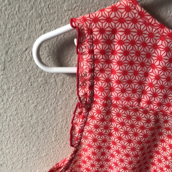 Gap sleeveless top women’s size medium - Picture 5 of 5